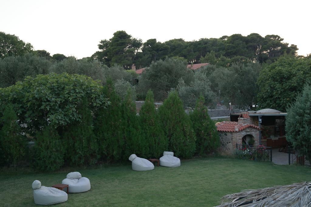 Villas Elpiniki Mithimna Exterior foto